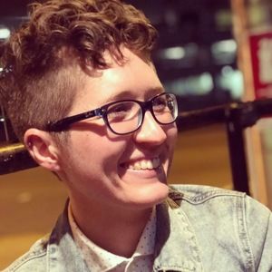 Meet your Posher, Abby